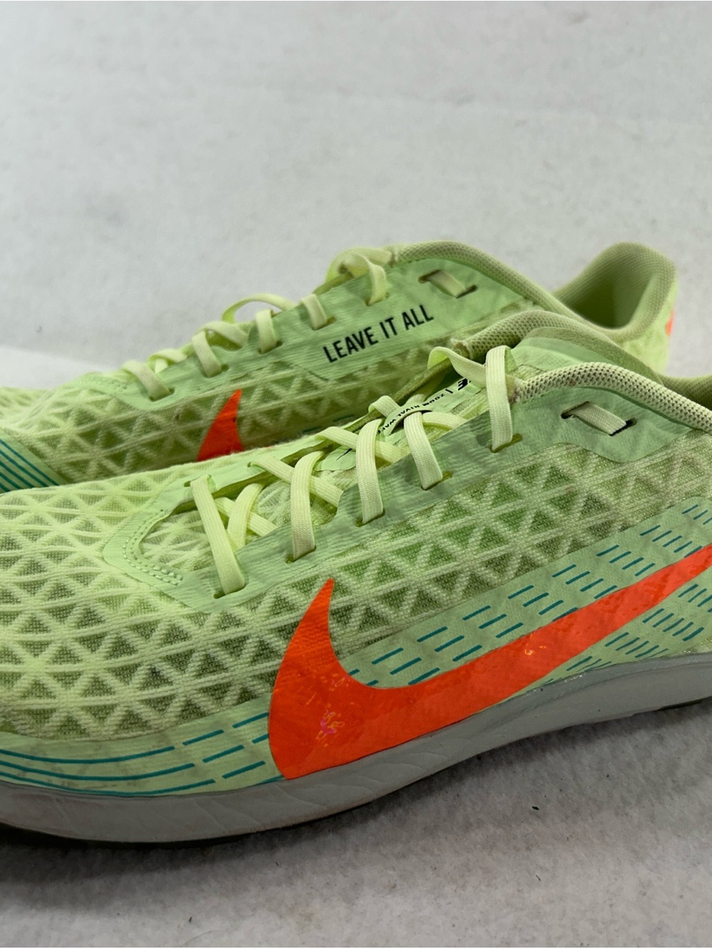 Nike Men's Zoom Rival Waffle 5 Barely Volt Hyper Orange CZ1804-701 Size 10.5